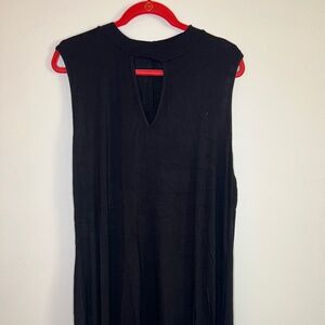 Black Sleeveless Knit Dress